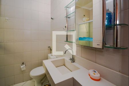 Casa à venda com 150m², 3 quartos e 2 vagasBanheiro
