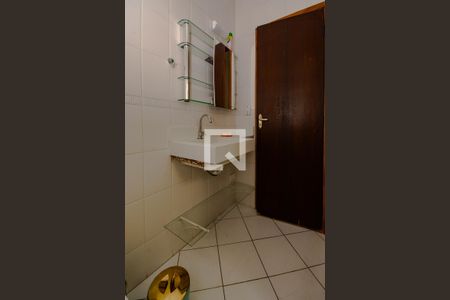 Casa à venda com 150m², 3 quartos e 2 vagasBanheiro