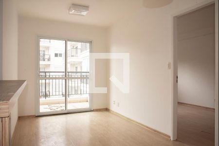 Sala de apartamento para alugar com 1 quarto, 45m² em Vila Guarani (z Sul), São Paulo