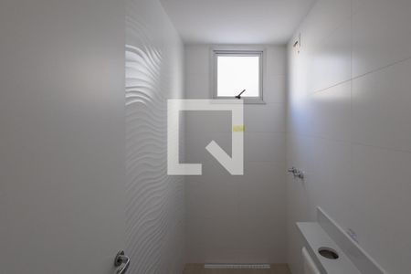 Apartamento à venda com 153m², 2 quartos e 2 vagas Apartamento à venda com 153m², 2 quartos e 2 vagasBanheiro da Suíte