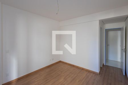 Apartamento à venda com 153m², 2 quartos e 2 vagas Apartamento à venda com 153m², 2 quartos e 2 vagasQuarto 2 - Suíte