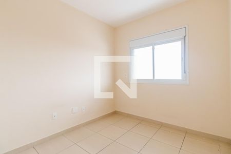Apartamento à venda com 84m², 3 quartos e 2 vagasDormitório 2