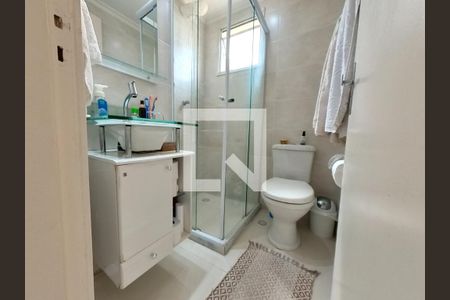 Apartamento para alugar com 50m², 2 quartos e 1 vaga Apartamento para alugar com 50m², 2 quartos e 1 vagaBanheiro