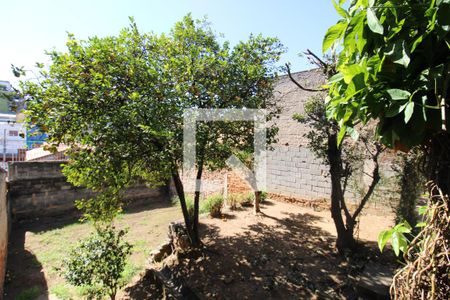 Casa à venda com 384m², 3 quartos e sem vagaCasa 1 - Área de Serviço