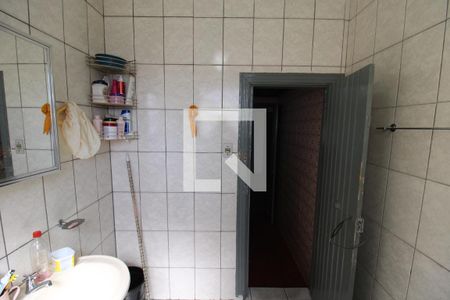 Casa à venda com 384m², 3 quartos e sem vagaCasa 2- Banheiro