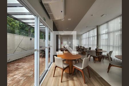 Apartamento para alugar com 65m², 2 quartos e 1 vagaÁrea comum