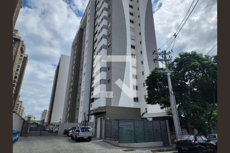 Apartamento para alugar com 65m², 2 quartos e 1 vagaFachada