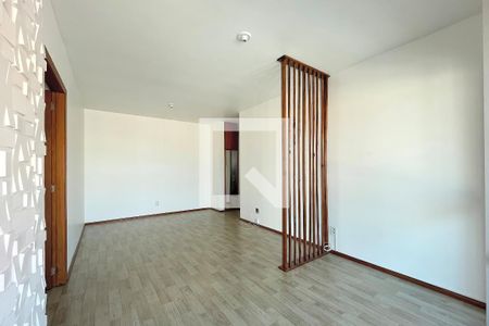 Sala de apartamento à venda com 2 quartos, 90m² em São Geraldo, Porto Alegre
