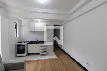 Sala/Cozinha de apartamento para alugar com 2 quartos, 57m² em Cajuru, Curitiba