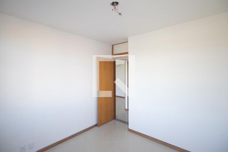 Quarto 1 de apartamento para alugar com 2 quartos, 80m² em Brasilândia, São Gonçalo