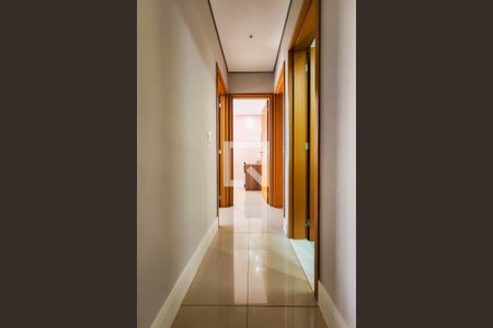 Apartamento à venda com 78m², 3 quartos e 2 vagas Apartamento à venda com 78m², 3 quartos e 2 vagasCorredor