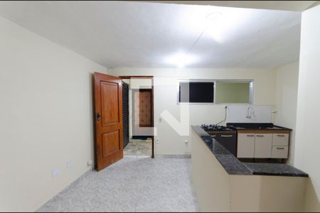 Sala de apartamento para alugar com 1 quarto, 42m² em Praça da Bandeira, Rio de Janeiro