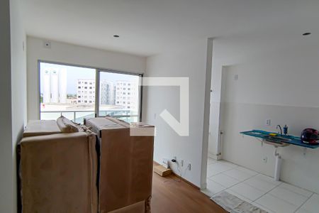 sala de apartamento para alugar com 2 quartos, 50m² em Pechincha, Rio de Janeiro