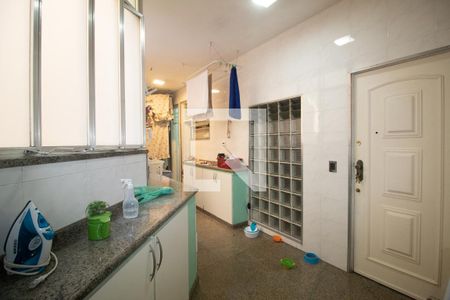 Apartamento à venda com 380m², 4 quartos e 1 vagaÁrea de serviço