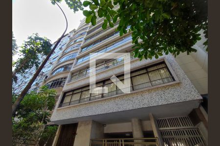 Apartamento à venda com 380m², 4 quartos e 1 vagaFachada