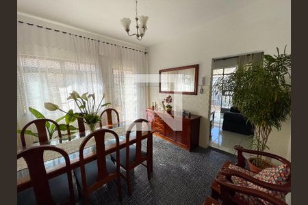 Casa à venda com 270m², 3 quartos e sem vaga Casa à venda com 270m², 3 quartos e sem vagaSala de Jantar