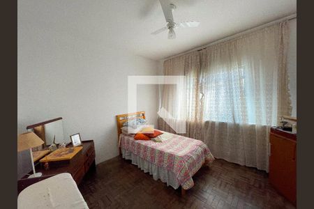 Casa à venda com 270m², 3 quartos e sem vaga Casa à venda com 270m², 3 quartos e sem vagaQuarto 3