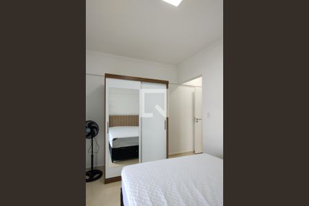 Apartamento para alugar com 81m², 2 quartos e 2 vagasSuite