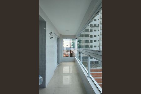 Apartamento para alugar com 81m², 2 quartos e 2 vagasSacada