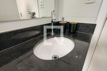 Apartamento para alugar com 81m², 2 quartos e 2 vagasBanheiro