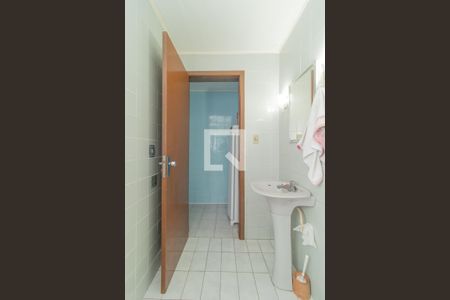 Casa à venda com 222m², 5 quartos e 5 vagasBanheiro 1 - Casa 2