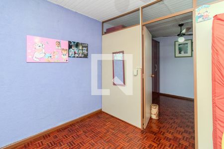 Casa à venda com 222m², 5 quartos e 5 vagasQuarto 1 - Casa 2