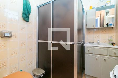 Casa à venda com 222m², 5 quartos e 5 vagasBanheiro 2 - Casa 2