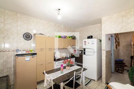 Casa para alugar com 80m², 2 quartos e 2 vagas Casa para alugar com 80m², 2 quartos e 2 vagasCozinha