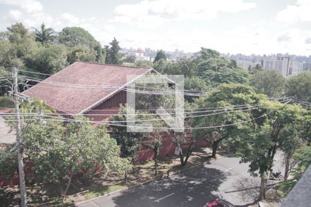 Vista do Quarto 1 de apartamento para alugar com 3 quartos, 196m² em Santo Antônio, Porto Alegre