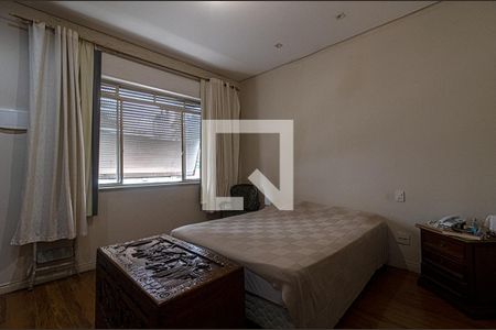 quarto1 de casa à venda com 4 quartos, 200m² em Vila Mariana, São Paulo