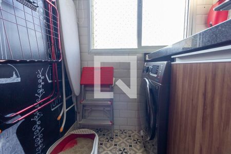 Apartamento à venda com 55m², 2 quartos e 1 vaga Apartamento à venda com 55m², 2 quartos e 1 vagaÁrea de Serviço