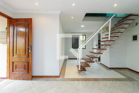 Sala de casa de condomínio para alugar com 2 quartos, 100m² em Jardim Santa Efigenia, São Paulo