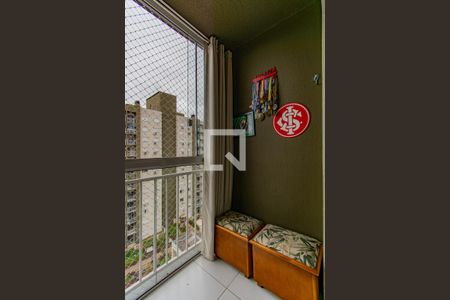 Apartamento para alugar com 58m², 2 quartos e 1 vagaVaranda
