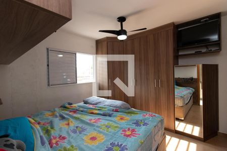 Casa à venda com 76m², 2 quartos e 1 vagaQuarto Suíte 1