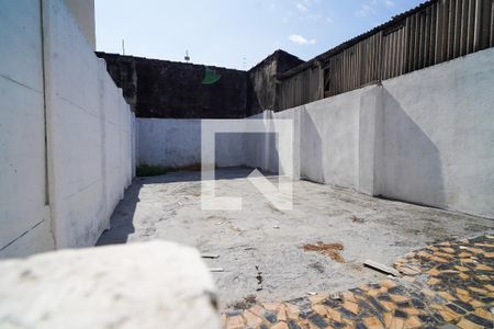 Casa para alugar com 160m², 2 quartos e sem vaga Casa para alugar com 160m², 2 quartos e sem vagaQuintal
