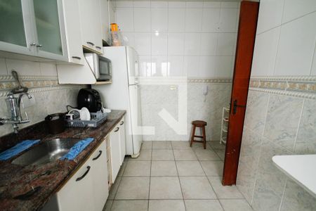 Cozinha de apartamento para alugar com 2 quartos, 78m² em Aviação, Praia Grande