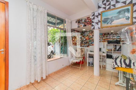 Sala de casa à venda com 2 quartos, 150m² em Menino Deus, Porto Alegre