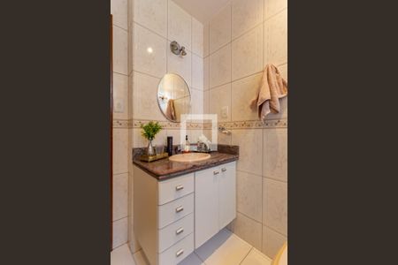 Apartamento à venda com 150m², 4 quartos e 2 vagasBanheiro Social