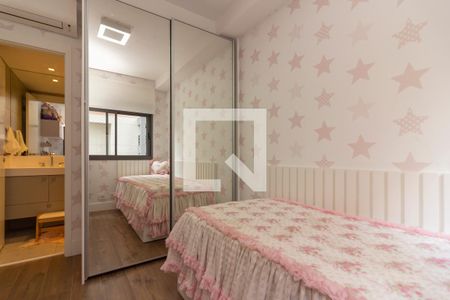 Apartamento à venda com 164m², 3 quartos e 2 vagasSuíte 2