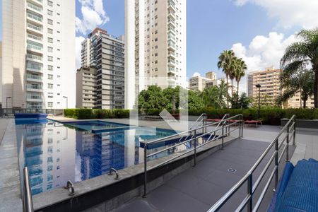 Apartamento à venda com 164m², 3 quartos e 2 vagasÁrea comum - Piscina