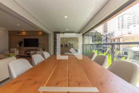 Varanda de apartamento à venda com 3 quartos, 163m² em Pinheiros, São Paulo