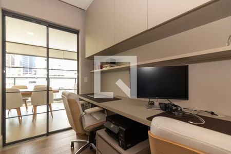 Apartamento à venda com 164m², 3 quartos e 2 vagasEscritório 