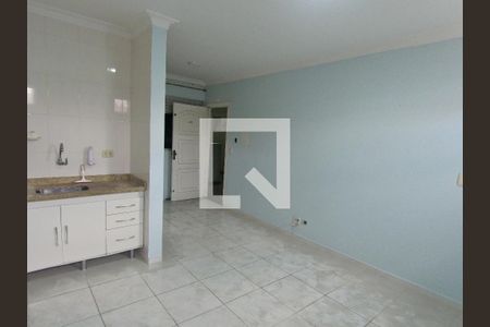 Sala/Quarto/Cozinha  de kitnet/studio para alugar com 1 quarto, 25m² em Centro, Guarulhos