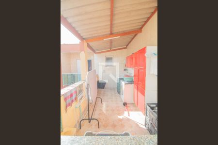 Casa à venda com 240m², 2 quartos e 2 vagasÁrea de Serviço