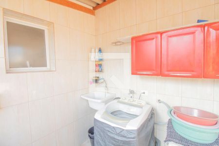 Casa à venda com 240m², 2 quartos e 2 vagasÁrea de Serviço