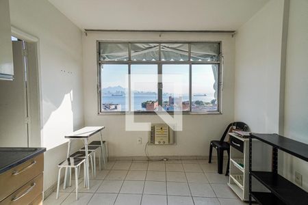 Sala de kitnet/studio para alugar com 1 quarto, 20m² em Centro, Niterói