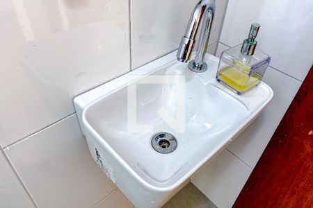 Casa para alugar com 200m², 3 quartos e 4 vagasBanheiro de serviço