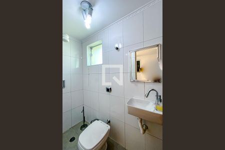 Casa para alugar com 200m², 3 quartos e 4 vagasBanheiro de serviço