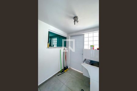 Casa para alugar com 200m², 3 quartos e 4 vagasÁrea de Serviço