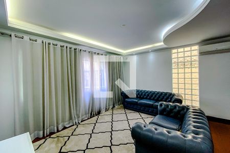 Casa para alugar com 3 quartos, 200m² em Alto da Mooca, São Paulo